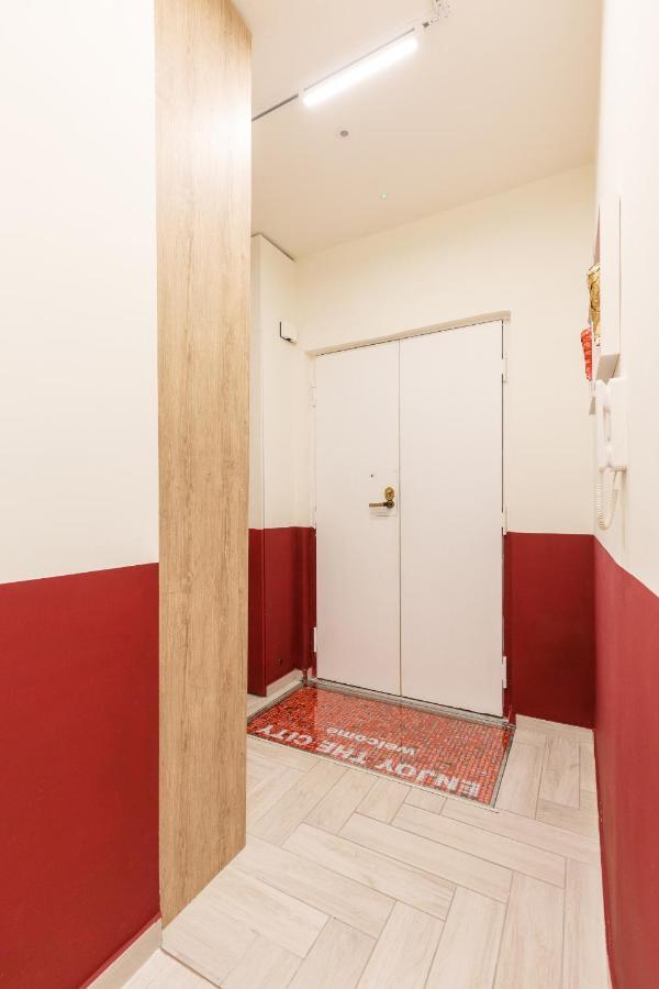 Central Station Apartments & Suites نابولي المظهر الخارجي الصورة