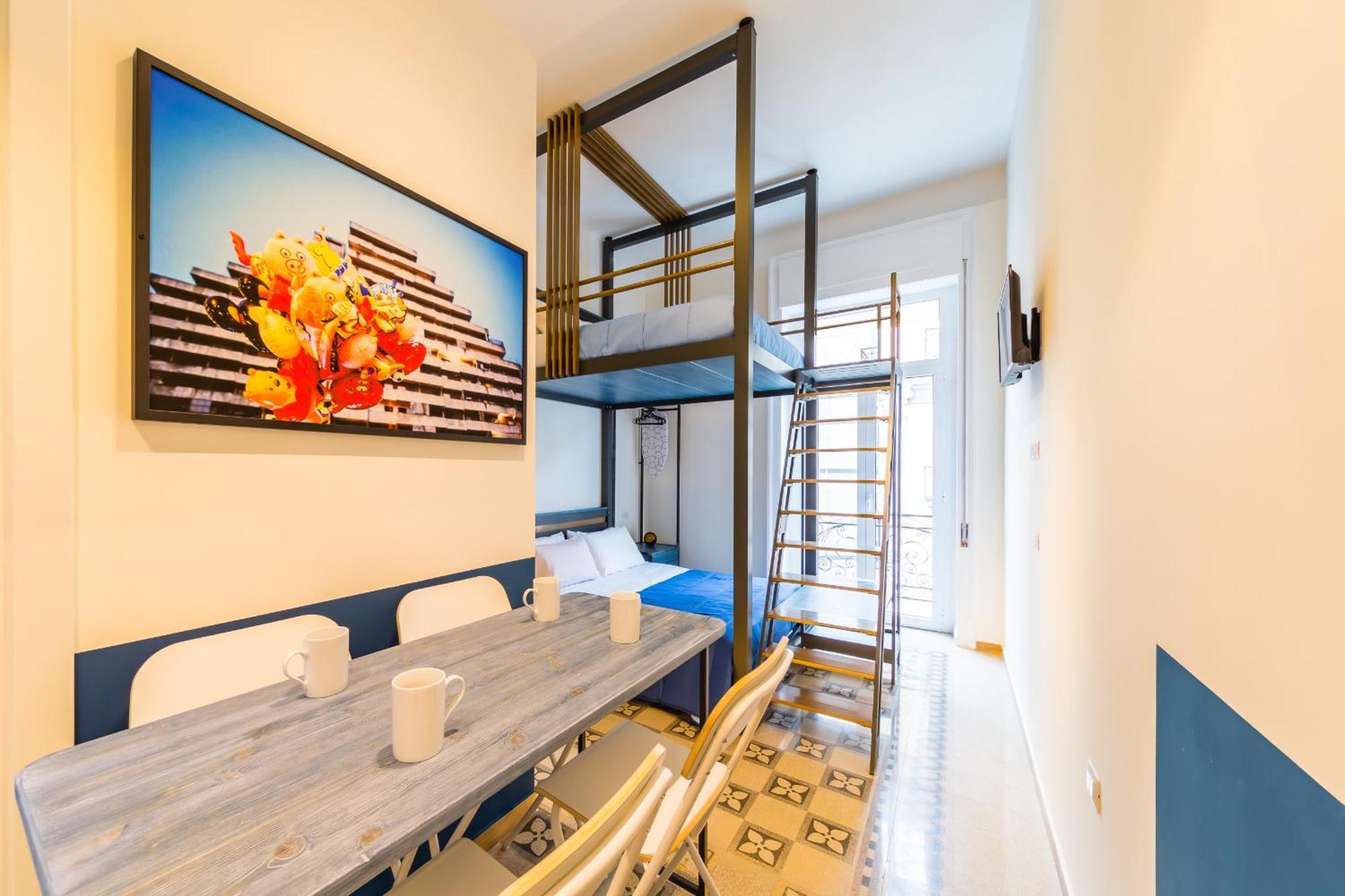 Central Station Apartments & Suites نابولي المظهر الخارجي الصورة